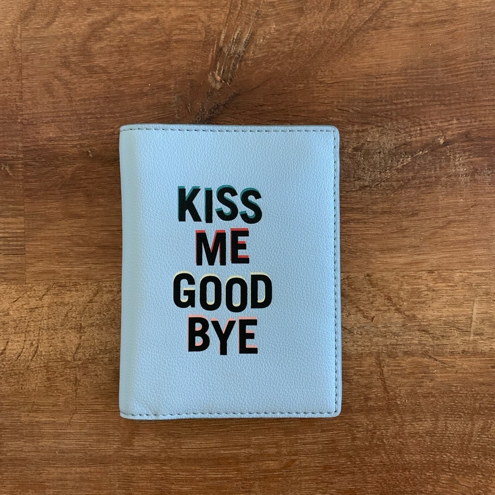 Fossil Sofia Passport Case in Horizon Blue